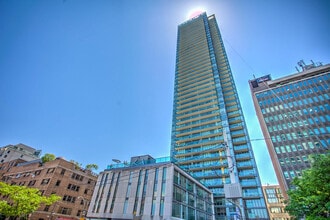 Building Photo - 33 Lombard St