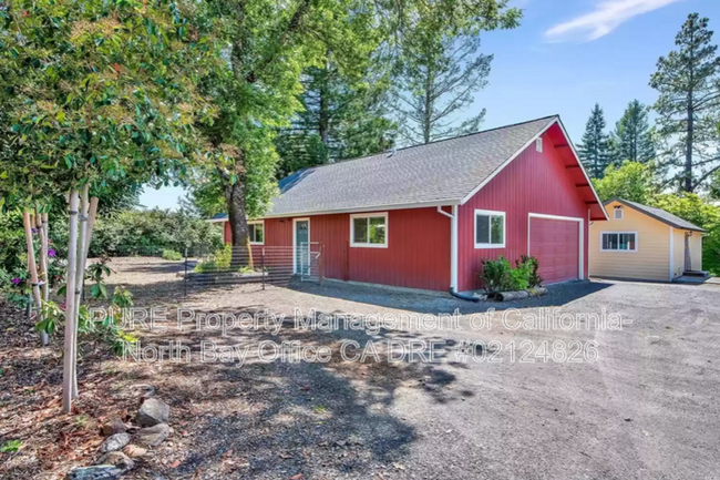 Building Photo - 5391 B Gravenstein Highway North