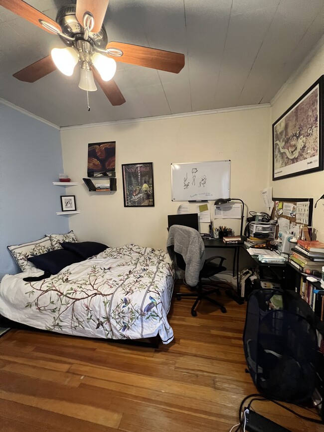 Building Photo - 14 Hancock St