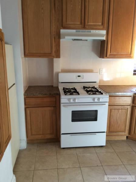 Primary Photo - 3165 35th St