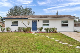 Building Photo - 9850 55th Way N