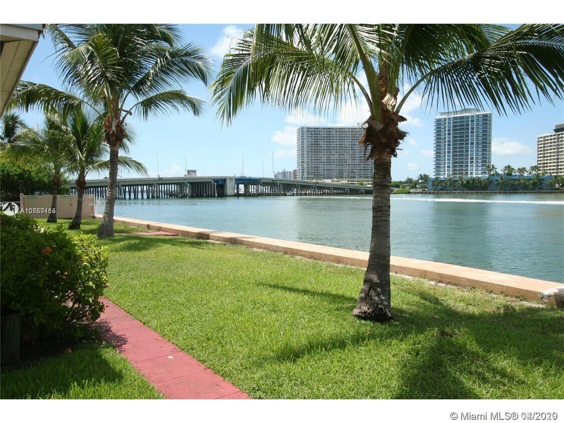 2160 Bay Dr Unit 14, Miami Beach, FL 33141 Condo for Rent in Miami