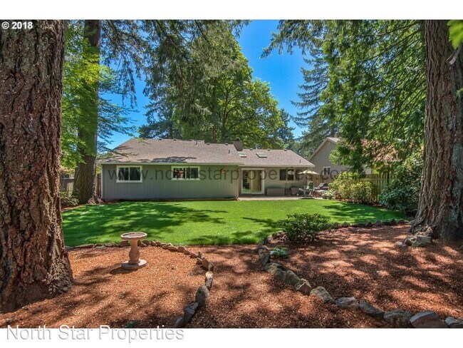 Foto del edificio - 3 br, 2 bath House - 4235 Douglas Way