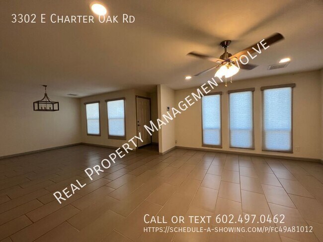 Foto del edificio - 3302 E Charter Oak Rd
