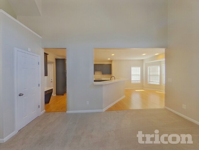 Foto del edificio - 7180 Thoreau Cir