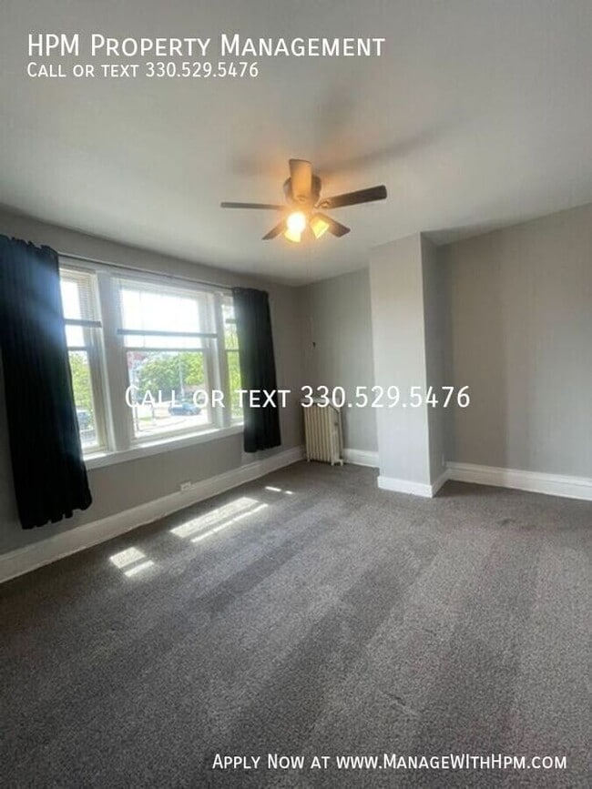 Foto del edificio - 11516 Clifton Blvd