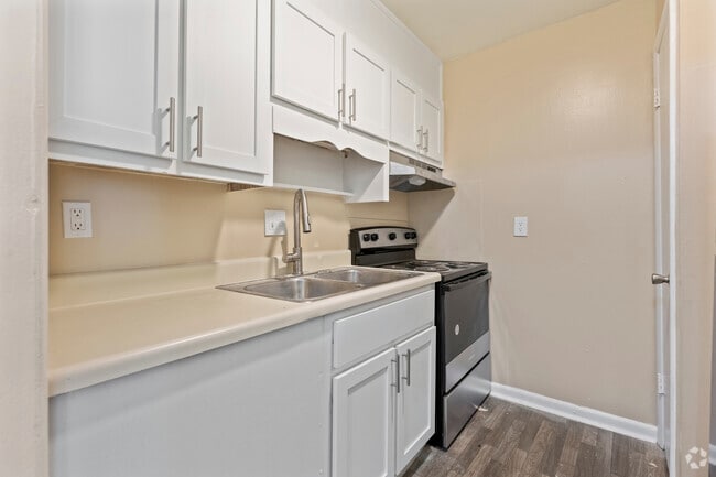 1BR, 1BA - 860SF - Kitchen - Summer Rise Apartments