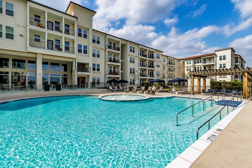 salvia-piedra-roble-021w - Sage Stone Oak 55+ Active Adult Apartment Homes