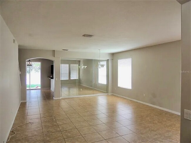 Foto del edificio - 5841 French Creek Ct