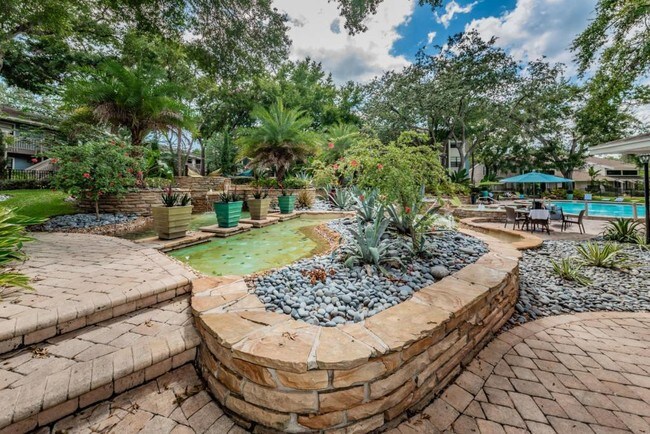 Building Photo - 2480 Cypress Pond Rd, #115