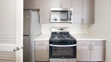 Interior Photo - Verano at Rancho Cucamonga Town Square