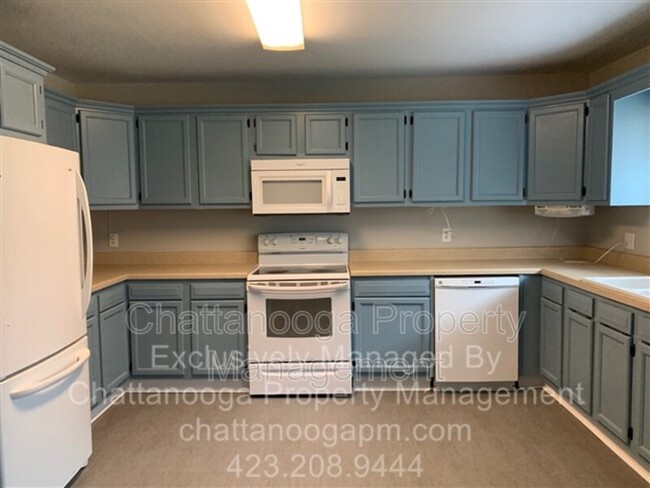 Foto del edificio - 4177 Happy Valley Rd