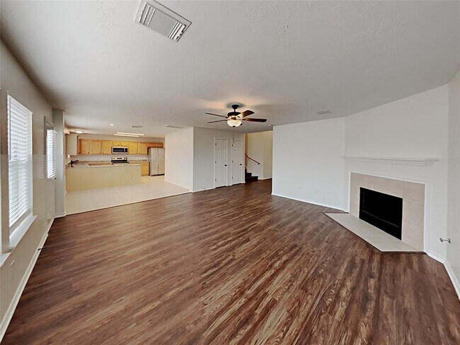 Foto del edificio - 15334 Sienna Oak Dr