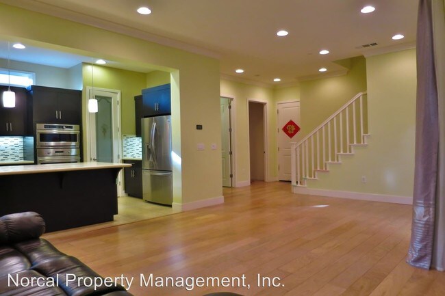 Foto del edificio - 4 br, 4 bath House - 3478 Alma Village Cir