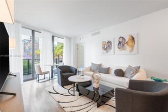 Building Photo - 801 S Miami Ave