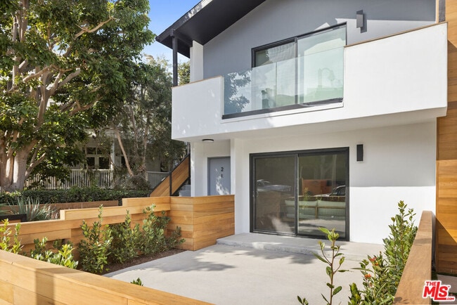 Building Photo - 2918 3rd St