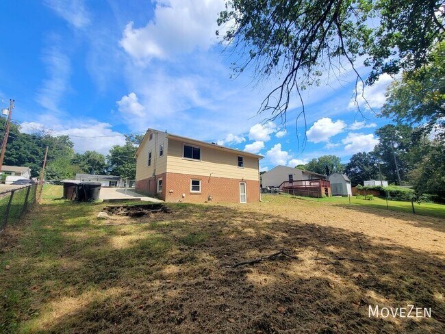 Foto del edificio - 1308 Juniper St