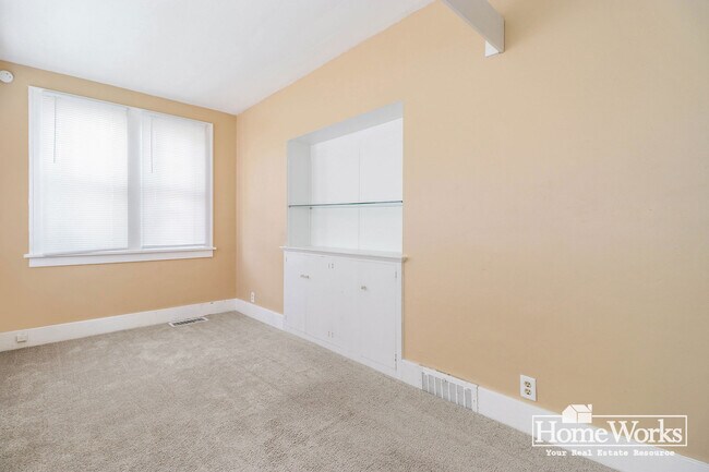 Foto del edificio - 838 E 3rd St