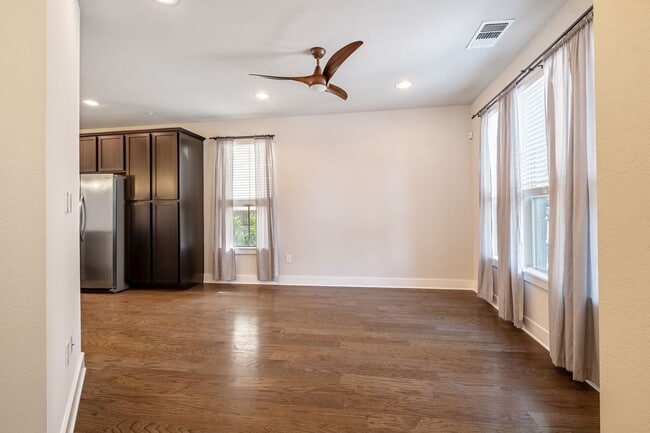 Building Photo - Beautiful Crestview Station Home with Garage & Covered Patio