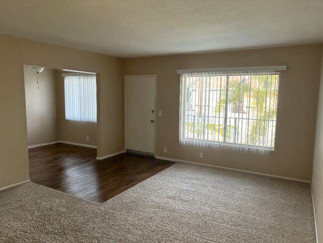 Building Photo - 13292 Yockey St