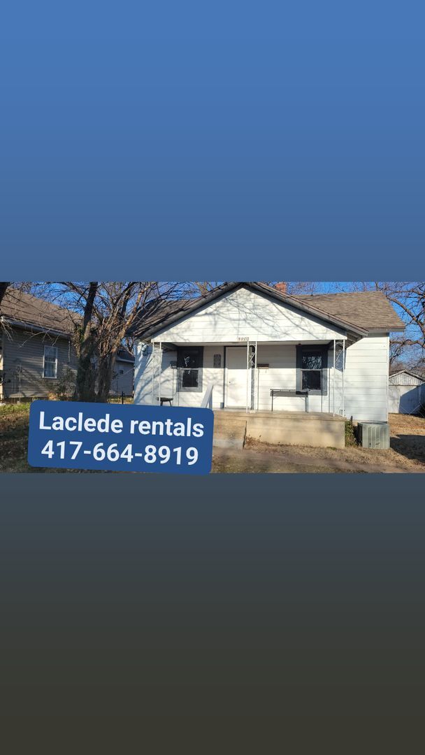 Building Photo - 3 bedroom 1 bathroom house for rent