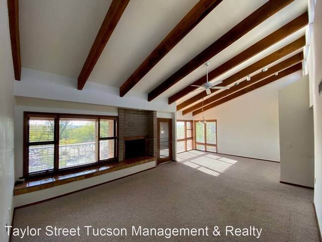 Building Photo - 2 br, 2.5 bath House - 1966 E. Campbell Te...