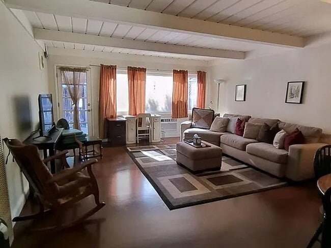 Building Photo - 2806 Santa Paula Ct