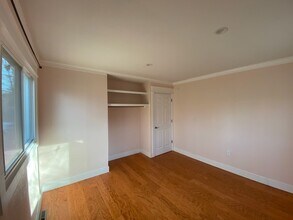 Building Photo - 117 Winston Dr