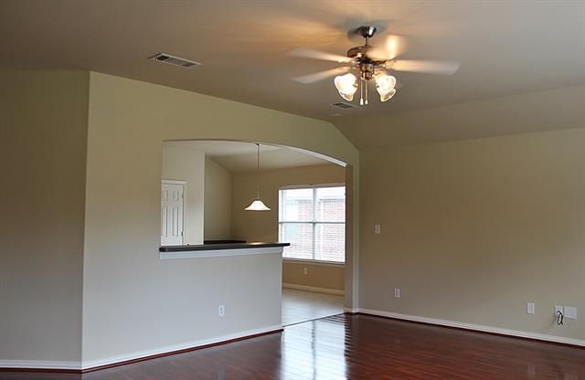 Building Photo - 3612 Applewood Rd