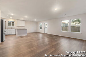Building Photo - 7328 Littlefoot Ln