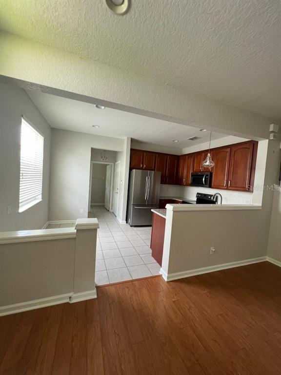 Building Photo - 1114 Rock Harbor Ave