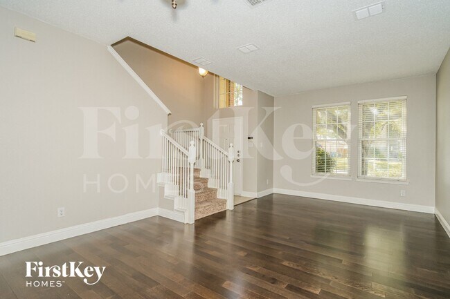 Foto del edificio - 1208 Indian Trail Rd