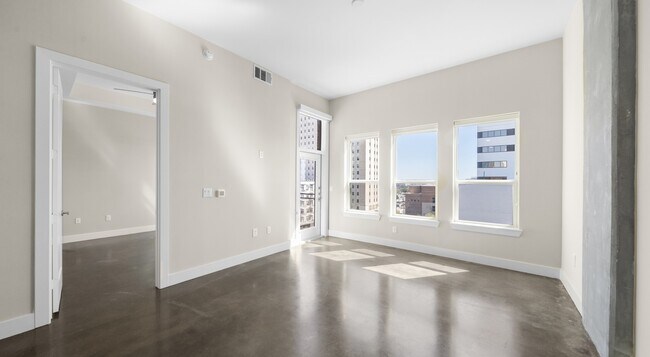 Foto del edificio - Stylish Apt, Sweet Deal – Up to 1 Month Free!
