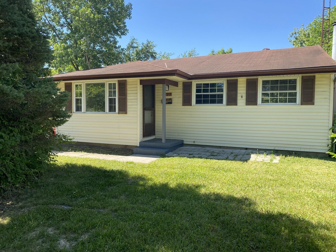 Primary Photo - 3799 Devton Dr