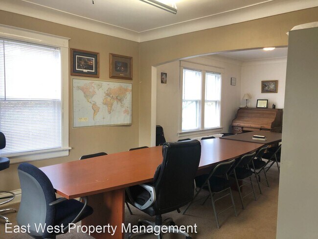 Foto del edificio - 5 br, 2 bath House - 4025 E Superior St