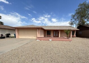Building Photo - 4014 W Christy Dr