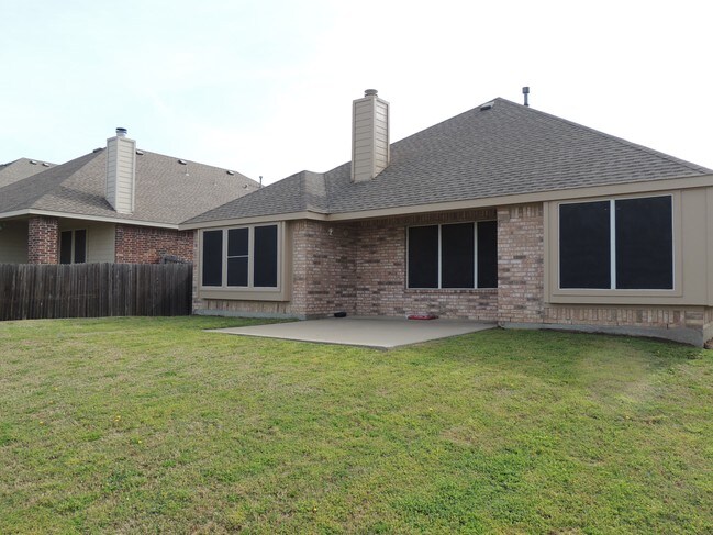 Foto del edificio - 2821 Saddlebred Trail