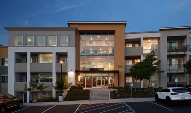Building Photo - Parke West Apartments