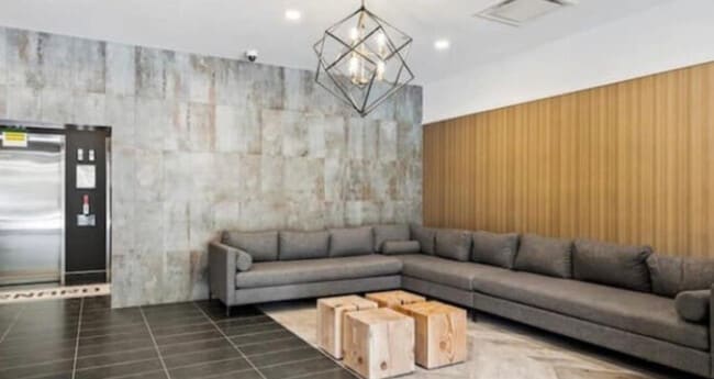 Building Photo - 1471 St Paul St