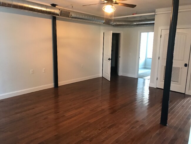 Foto del edificio - 234 S Walnut St