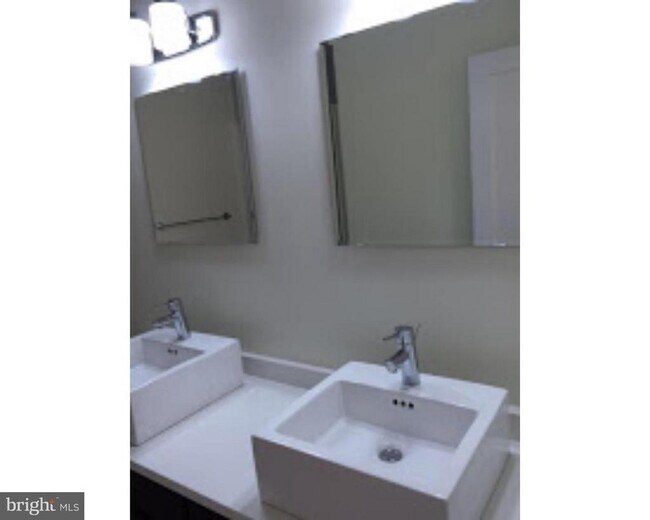 Foto del edificio - 624 N 11th St