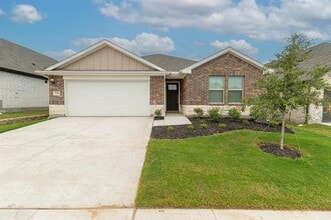 Building Photo - 2209 Dunbar Dr