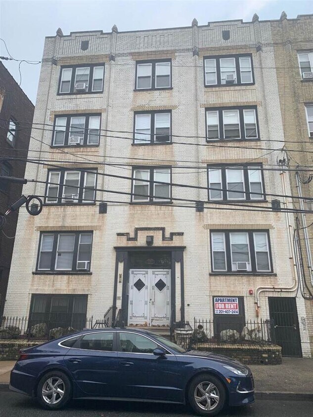7 Armstrong Ave, Jersey City, NJ 07305 House Rental in Jersey City, NJ
