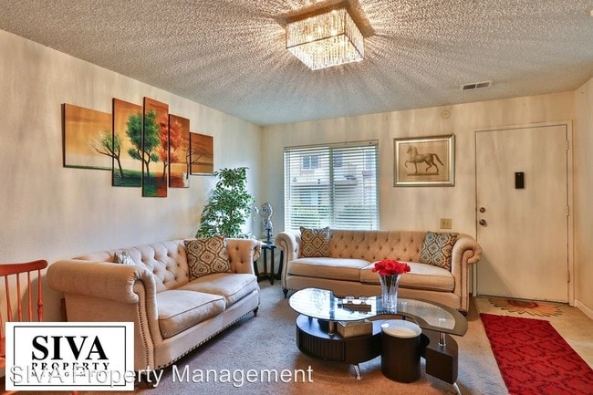 Building Photo - 5020 Bridgepointe Pl