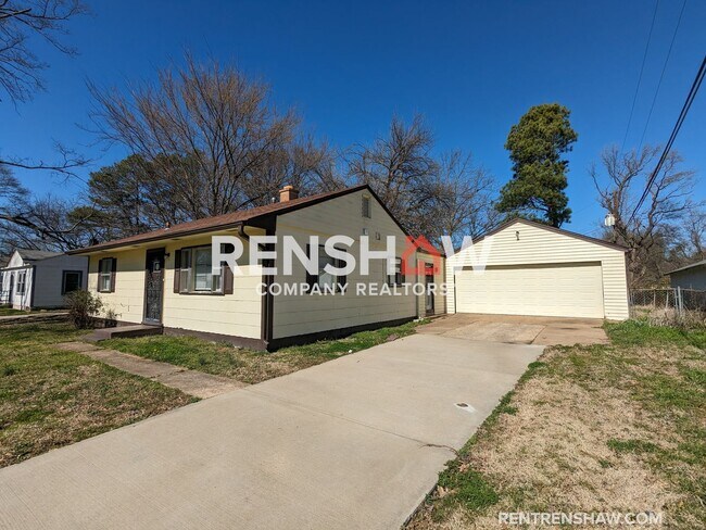 Building Photo - Cozy 3/1 Home in Frayser Available Now!