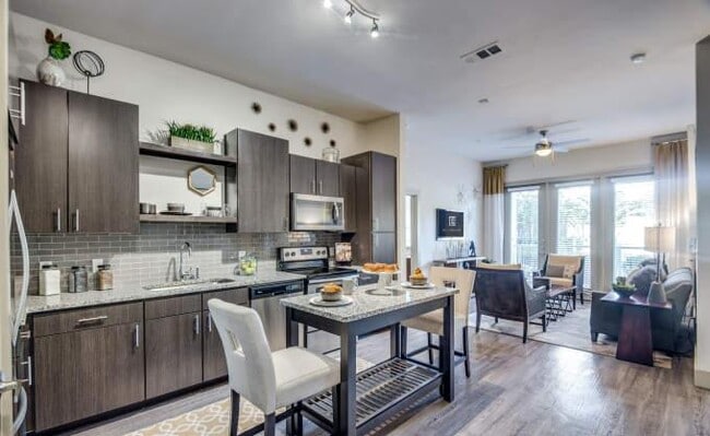 Building Photo - 2 bedroom in Spring TX 77373