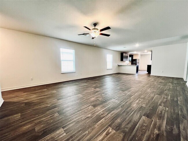 Building Photo - 520 Locksley Cove