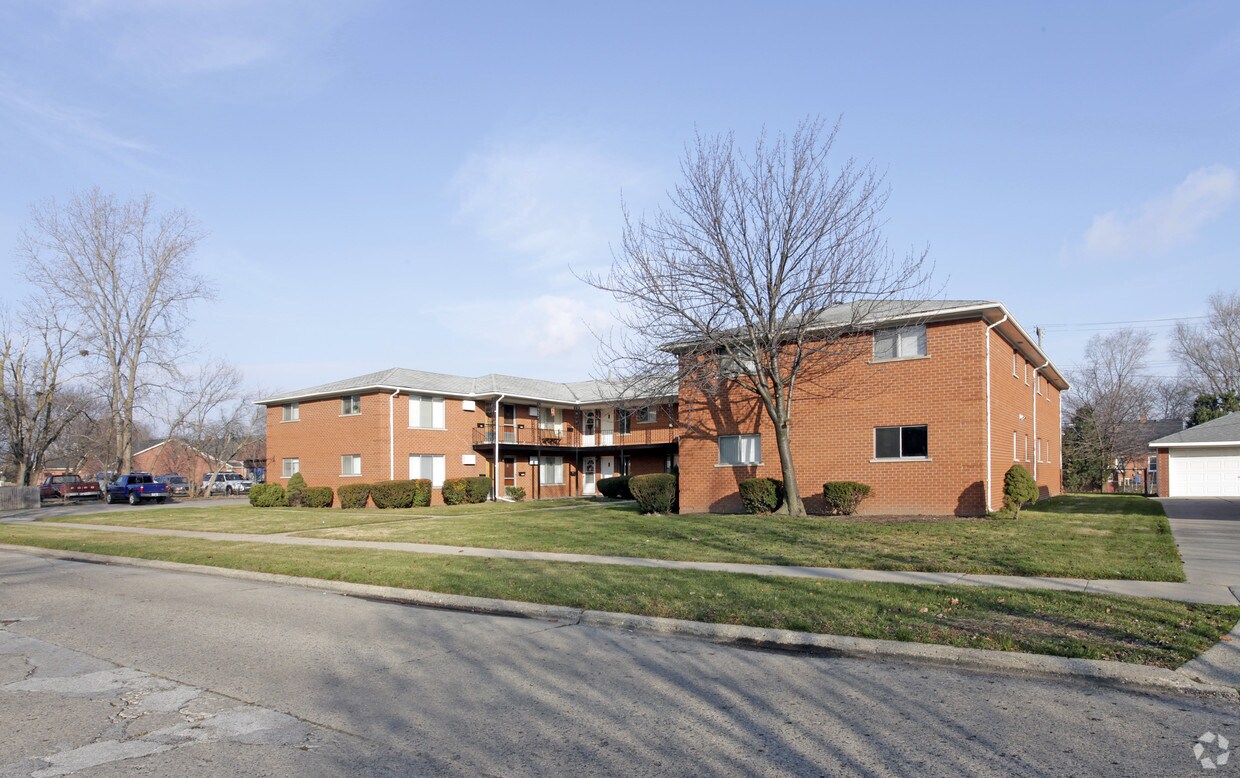 22325 Oconnor St, Saint Clair Shores, MI 48080 Apartments in Saint