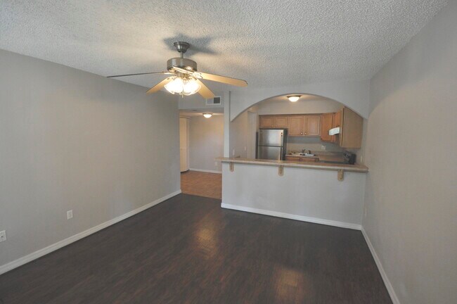 Foto del edificio - 7616 Forest City Rd