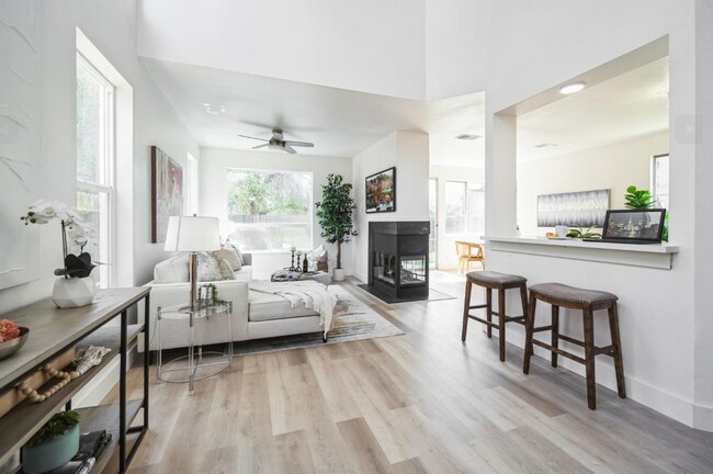 Foto del edificio - Stunning 3 Bed, 2.5 Bath in Antioch